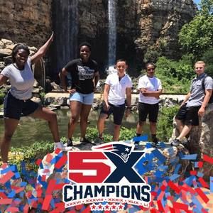 Meet your Posher, Luis